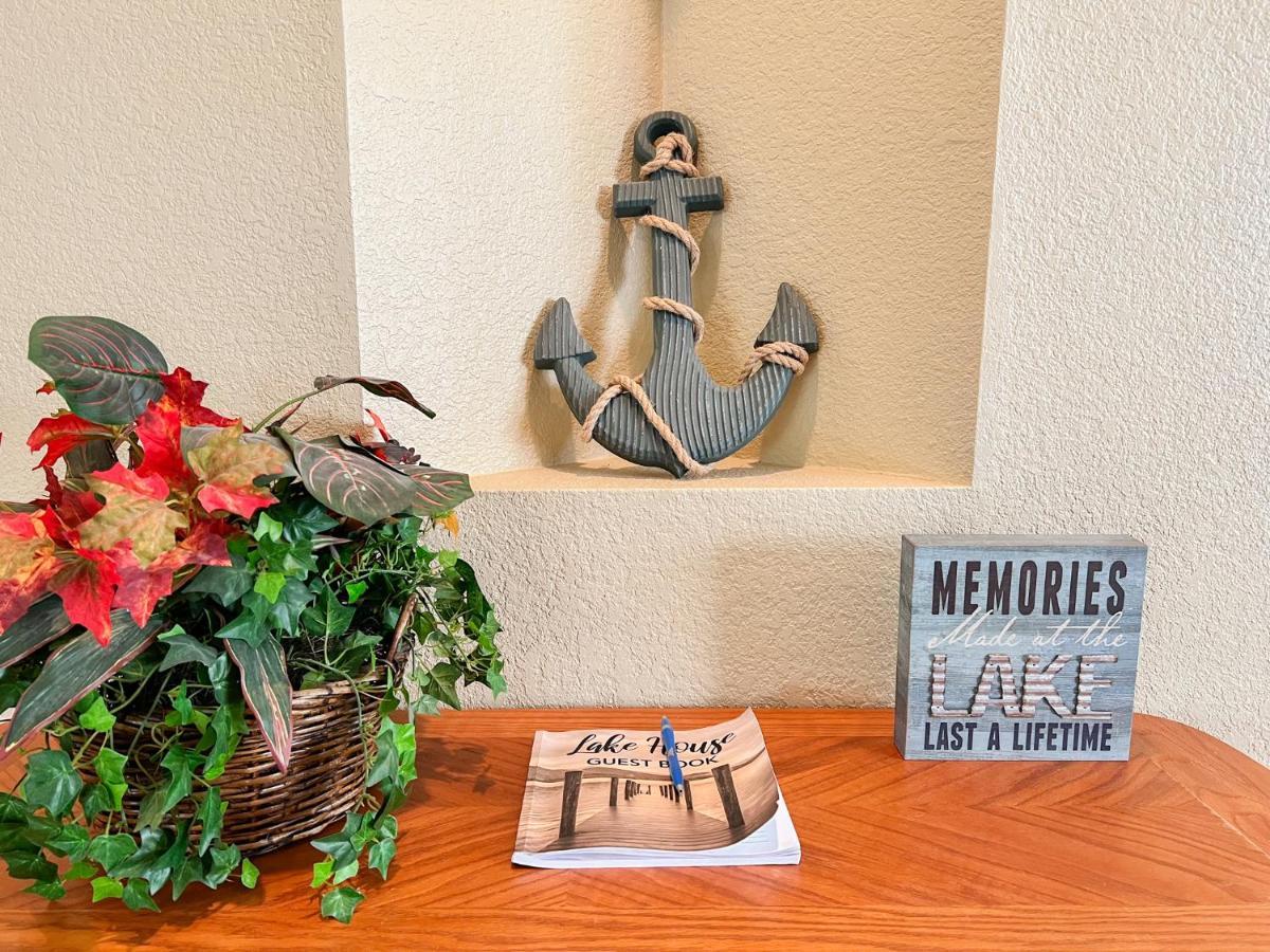 Lake Front 2Br Walk-In With Large Deck - Free Tickets Included - 79-1 Branson Eksteriør bilde